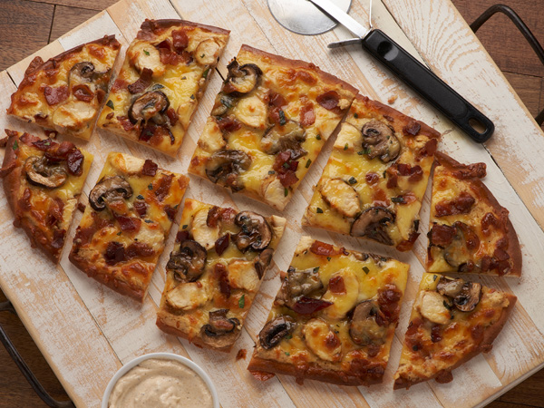 Chicken, Bacon and Ranch Pizza