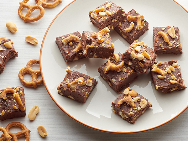 Peanut Butter and Pretzel Chocolate Fudge